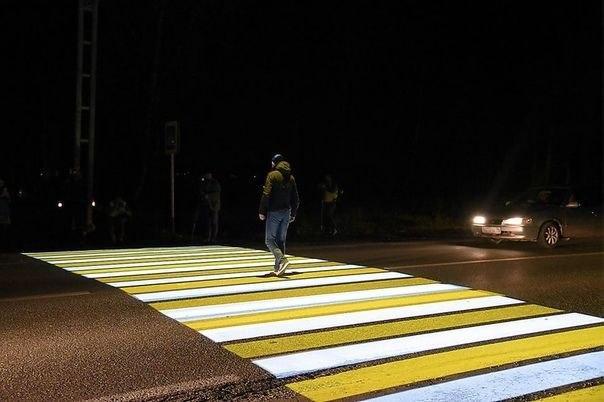 В Кимрах установили проекционный пешеходный переход