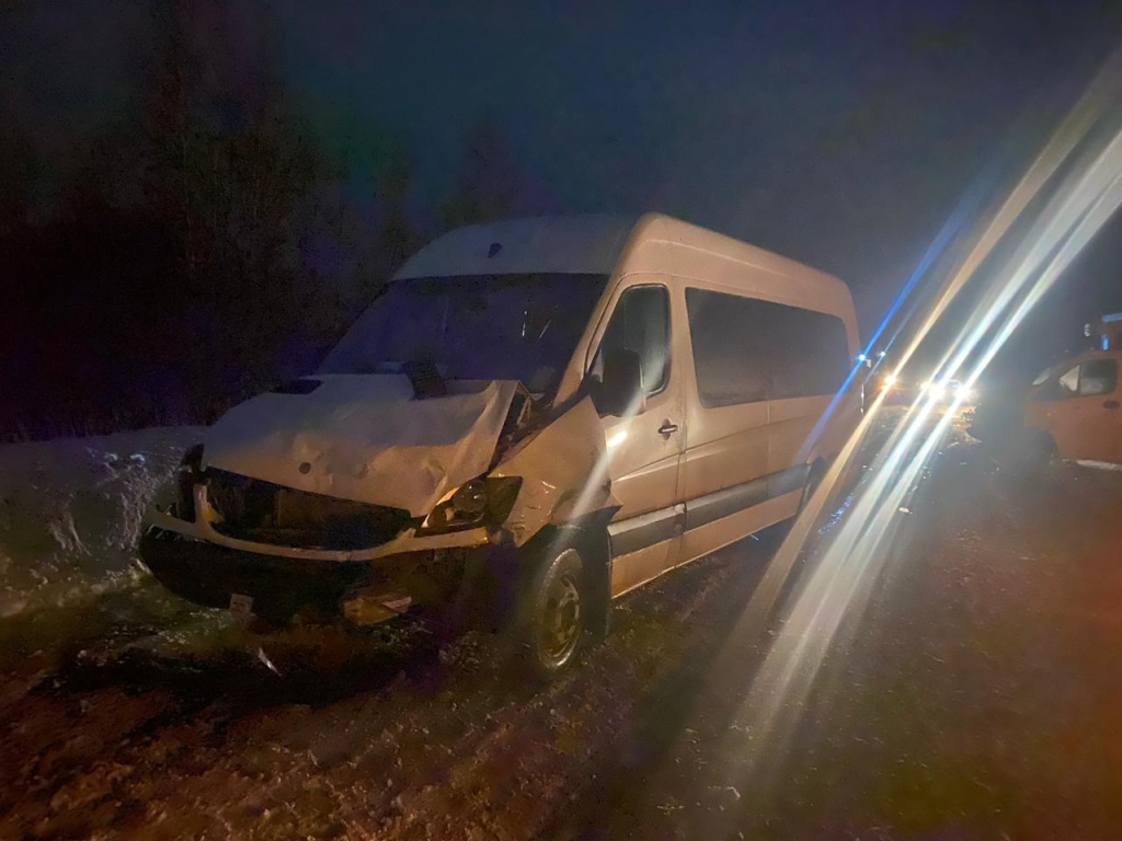 Водитель без прав устроил ДТП с тремя пострадавшими в Тверской области