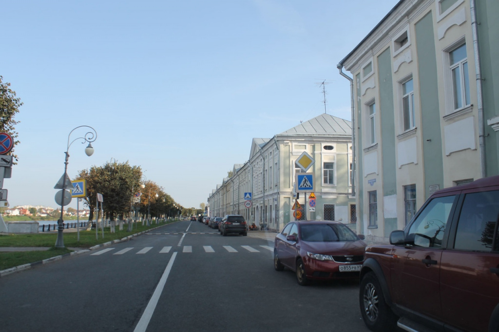 В Твери завершается ремонт дорог и тротуаров по нацпроекту