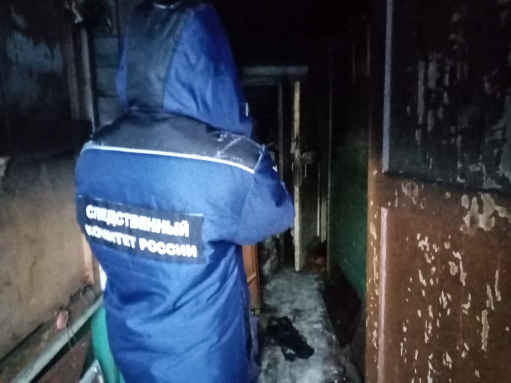 Четыре тела нашли в сгоревшем доме на улице Большевиков в Твери