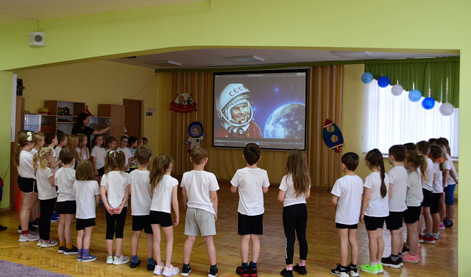 В учреждениях образования Твери проходят мероприятия в честь Дня космонавтики