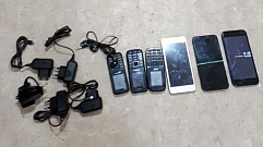 Житель Твери пытался перебросить в торжокскую колонию 6 телефонов
