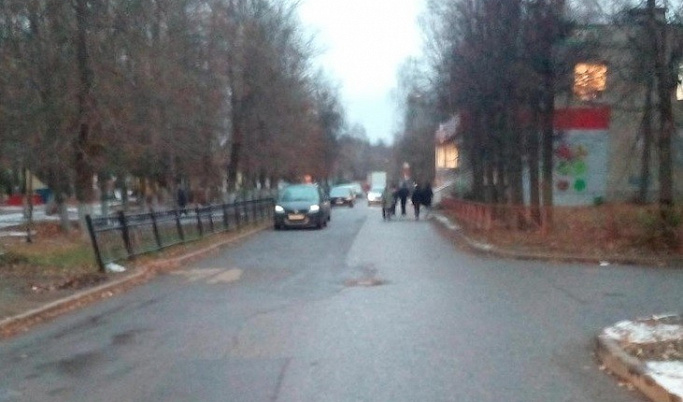 В Твери 78-летняя женщина попала под колеса автомобиля: водитель с места ДТП скрылся