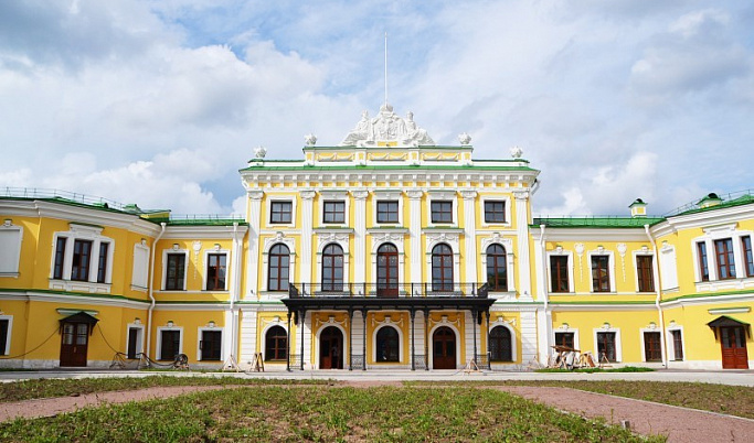 Тверской императорский дворец приглашает тверитян посетить музейно-театральные программы
