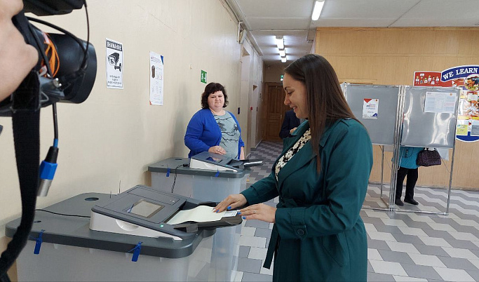 Жители Тверской области из разных сфер деятельности голосуют на выборах 11 сентября