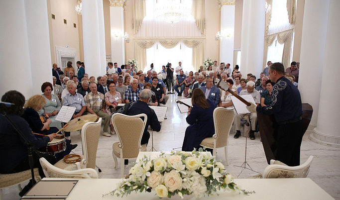 8 июля 40 супружеских пар Тверской области получили медали «За любовь и верность»