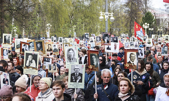 В России отменили шествие «Бессмертный полк» в очном формате
