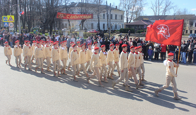 В городах Тверской области проходят праздничные мероприятия в честь Дня Победы