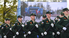 В торжествах в честь Дня Победы во Ржеве принял участие губернатор Игорь Руденя