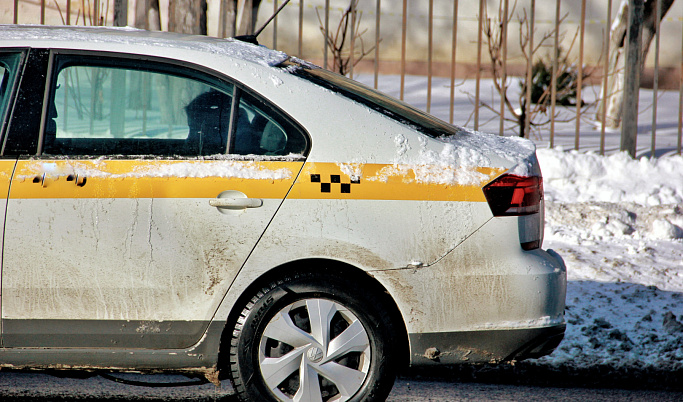 В Тверской области оштрафовали грубого таксиста