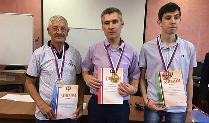 Александр Колосков из Твери стал вторым на чемпионате России по стоклеточным шашкам