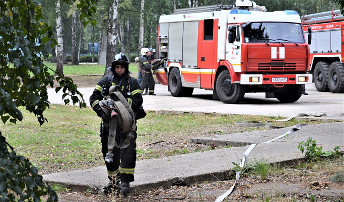 На аэродроме «Мигалово» в Твери прошли пожарно-тактические учения