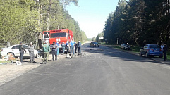 Два человека погибли и трое в больнице в результате ДТП в Осташковском районе