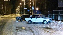 В Конаковском районе столкнулись два ВАЗа