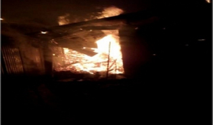В Тверской области во время пожара в бане погиб человек