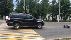 Два ребенка и женщина попали под колеса автомобиля в Нелидово