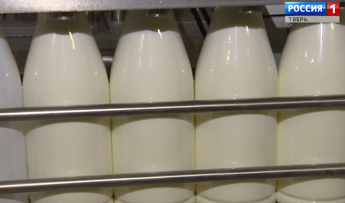 Два предприятия в Тверской области принимали молоко без документов