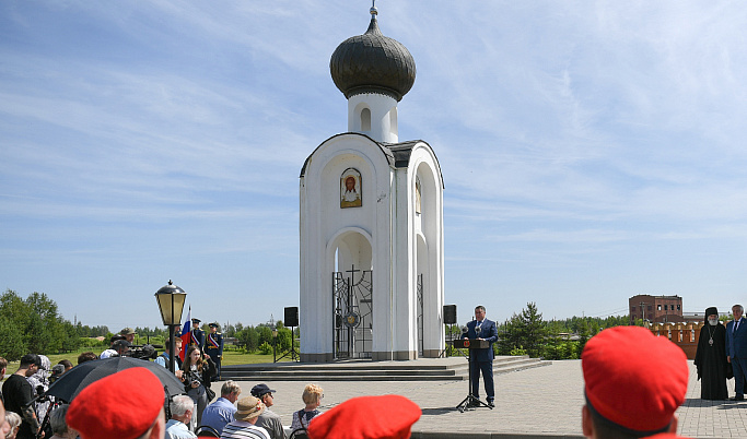 Губернатор Игорь Руденя почтил память героев Великой Отечественной войны во Ржеве