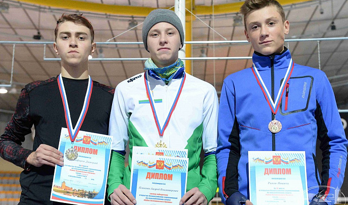Тверитянин завоевал серебро на Всероссийских соревнованиях по конькобежному спорту