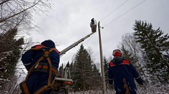 В Тверской области восстанавливают энергоснабжение после снегопада