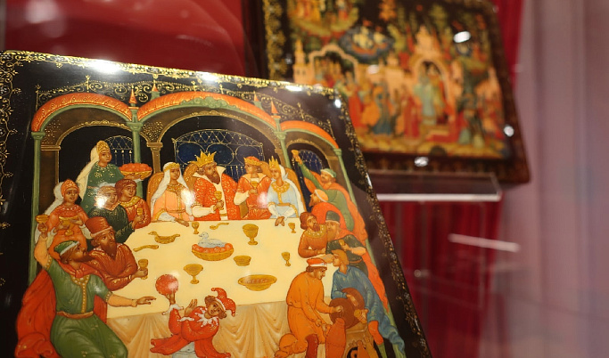 Жителей Твери приглашают на выставку работ палехских мастеров