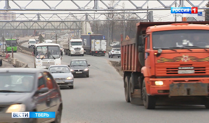 В Тверской области на трассе М-10 ограничат движение