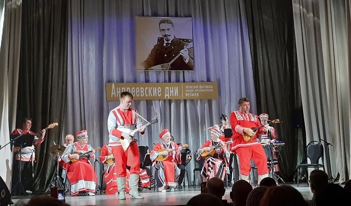 Балалаечник Юй Сяяооу выступит на фестивале «Андреевские дни» в Твери