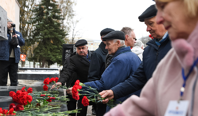 В честь 105-летия образования ВЛКСМ в Твери наградили ветеранов комсомола 