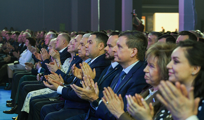 Игорь Руденя поучаствовал в торжественном мероприятии, посвященном Дню защитника Отечества
