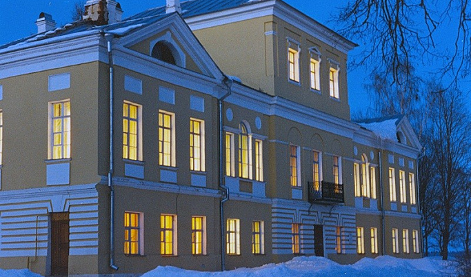 Обновленный музей Пушкина в Старицком районе начинает сезон балов
