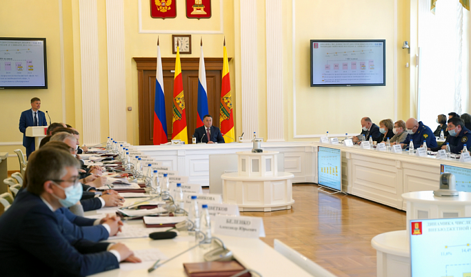 В Тверской области долговая нагрузка на бюджет снизилась с 72% до 43%