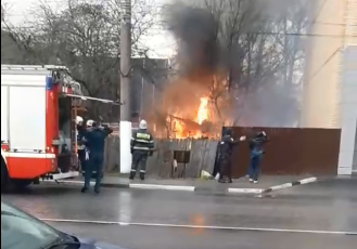 На улице Благоева в Твери произошел пожар