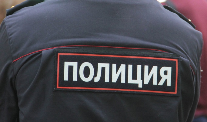 В Калязине во время застолья рецидивист украл у женщины более 100 тысяч рублей