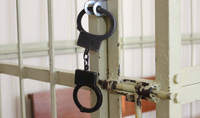 В Твери рецидивисту грозит до 5 лет тюрьмы за угон автомобиля