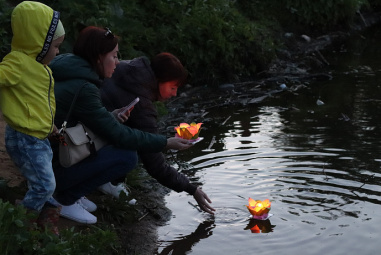 Фестиваль Водных фонариков в Твери собрал романтиков, которые верят в чудеса 