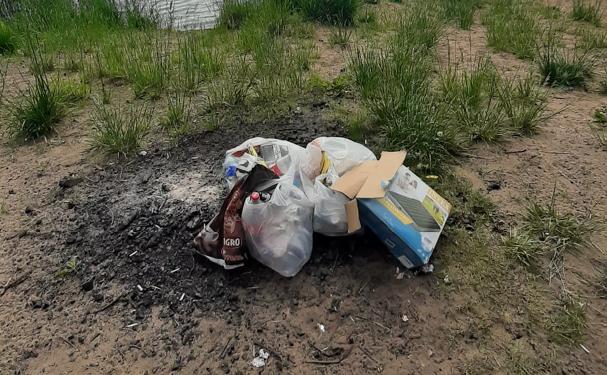 Карьеры в Твери погрязли в мусоре