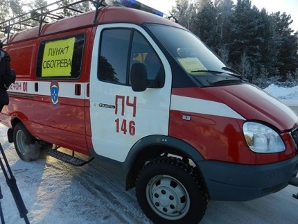 Тюменские спасатели помогли дальнобойщику из Тверской области