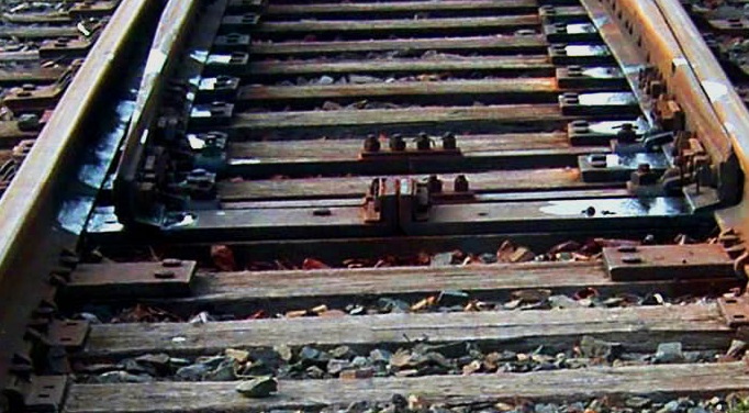 Житель Твери сбросил тело под поезд, чтобы скрыть убийство