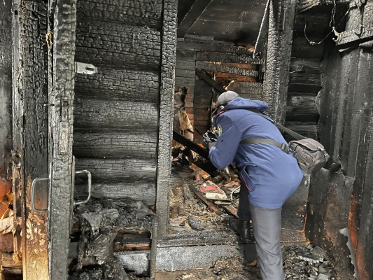 Следственный комитет выясняет обстоятельства гибели двух человек на пожаре в Твери