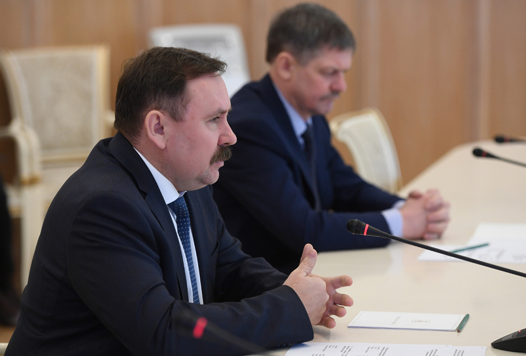 Игорь Руденя обсудил с директором ФСИН России обеспечение занятости и обучения освободившихся граждан