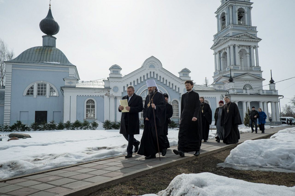 На острове в Тверской области займутся восстановлением монастыря