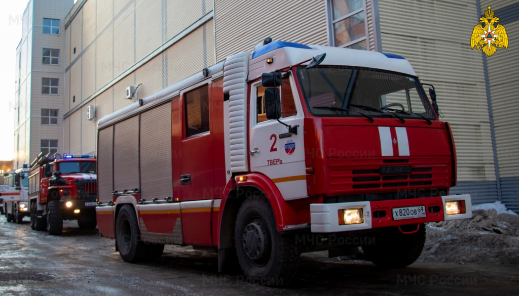 В Твери сотрудники МЧС потушили «пожар» в ТРЦ «Рубин-2»