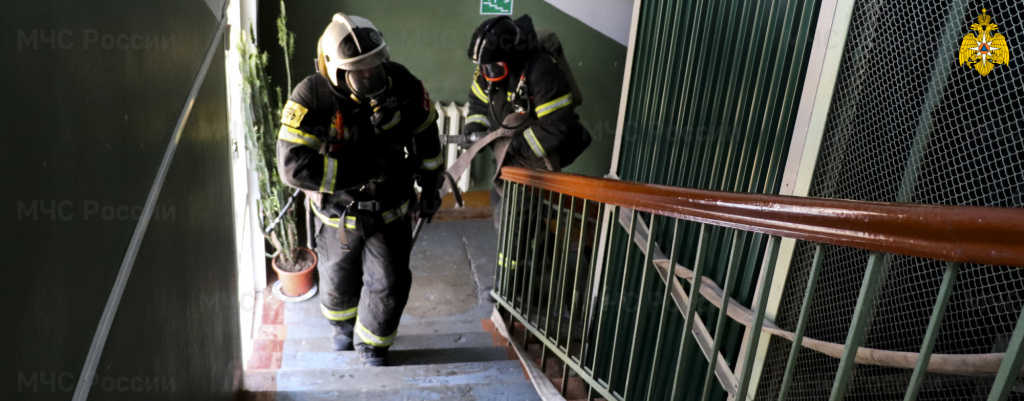 В Твери спасатели потушили «пожар» в областном архиве