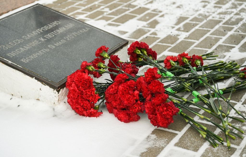 Игорь Руденя в Кимрах почтил память воинов, погибших в годы Великой Отечественной войны