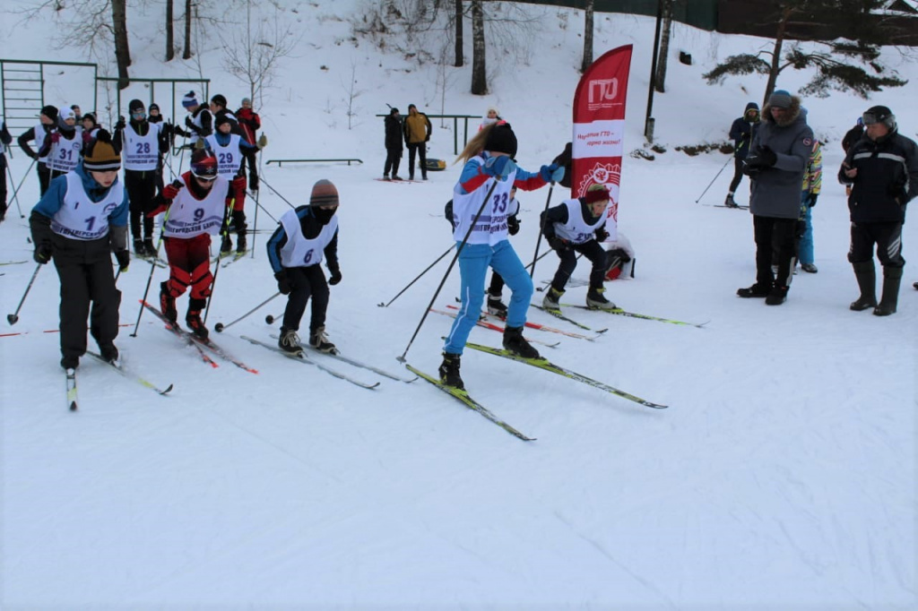 Жители Твери сдали нормы ГТО по бегу на лыжах