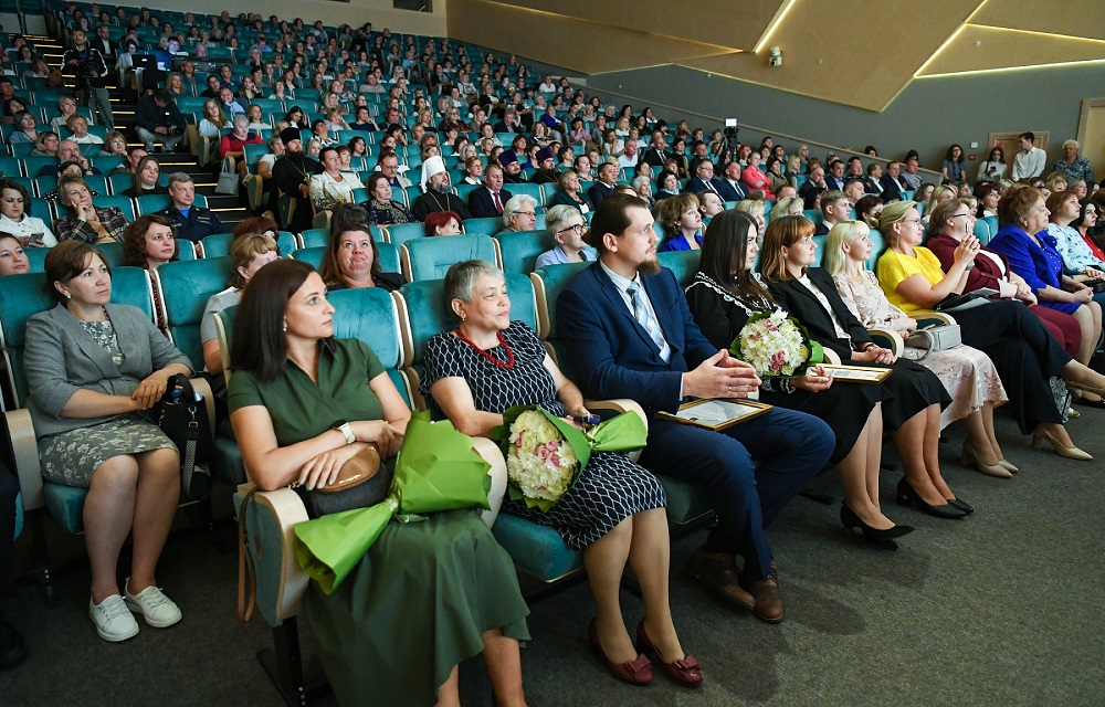 Игорь Руденя выступил на Августовской педагогической конференции в Твери