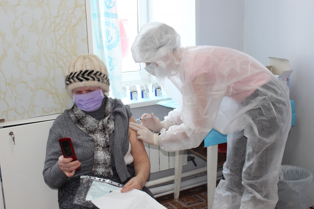 В Тверской области вакцину от коронавируса сделали более 42 тысяч человек