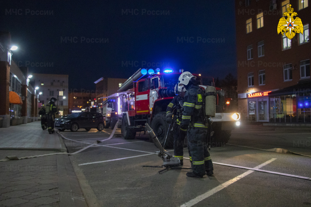 В Твери тушили условный пожар в кинотеатре в торговом центре «Рубин»