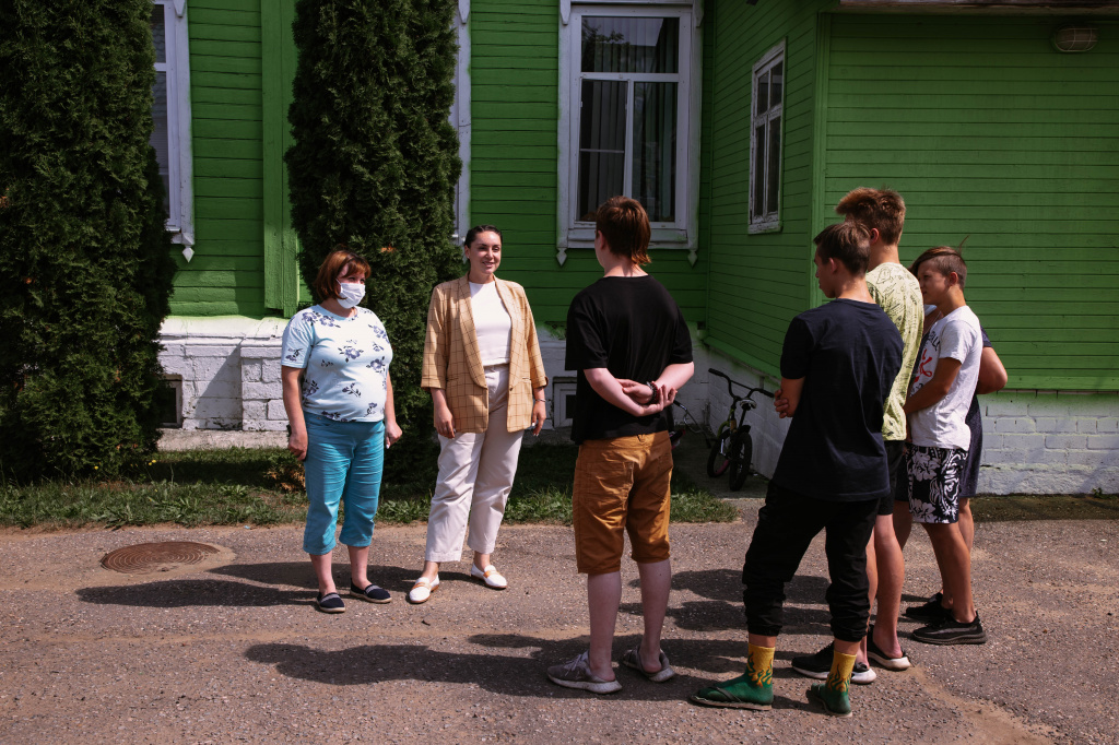 Юлия Саранова посетила Калязин и анонсировала открытие добровольческого центра #МыВместе