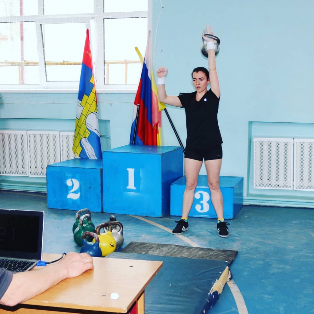 Спортсменка КАЭС стала призером чемпионата Тверской области по гиревому спорту